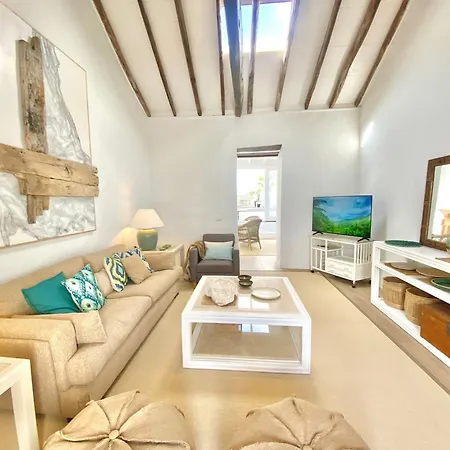 Casa Malena Seafront And Private Pool *