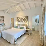 Casa Malena Seafront And Private Pool Feriehus